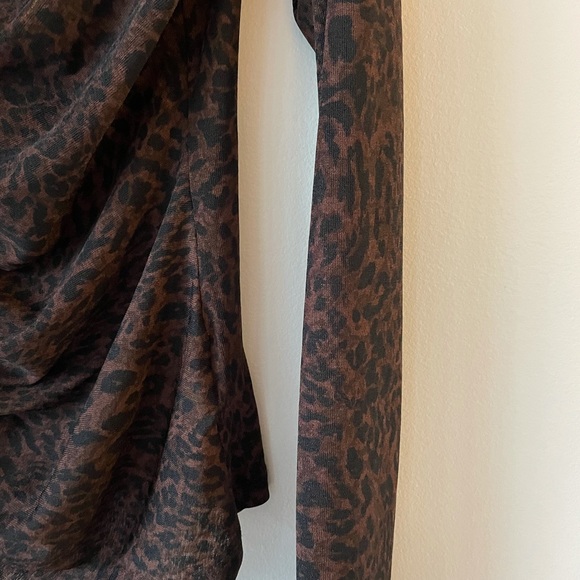 Dynamite Top - Picture 4 of 5